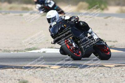 media/Oct-02-2025-Racers Edge (Thu) [[2c91cb6ab3]]/2-A Group/Session 3-Turn 7 (1130am)/